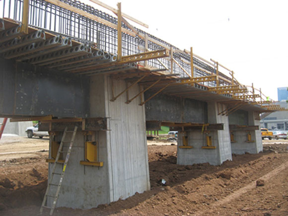 KY: Newtown Pike Extension