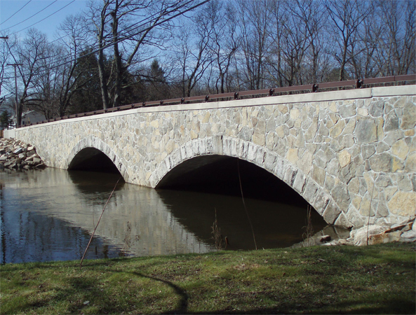 MA: Pleasant Street Bridge Project