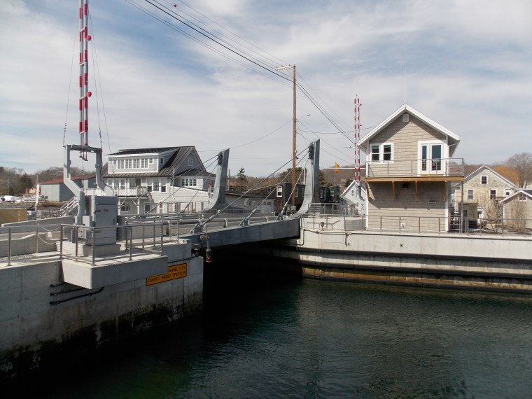 Gut Bridge in South Bristol--Maine DOT